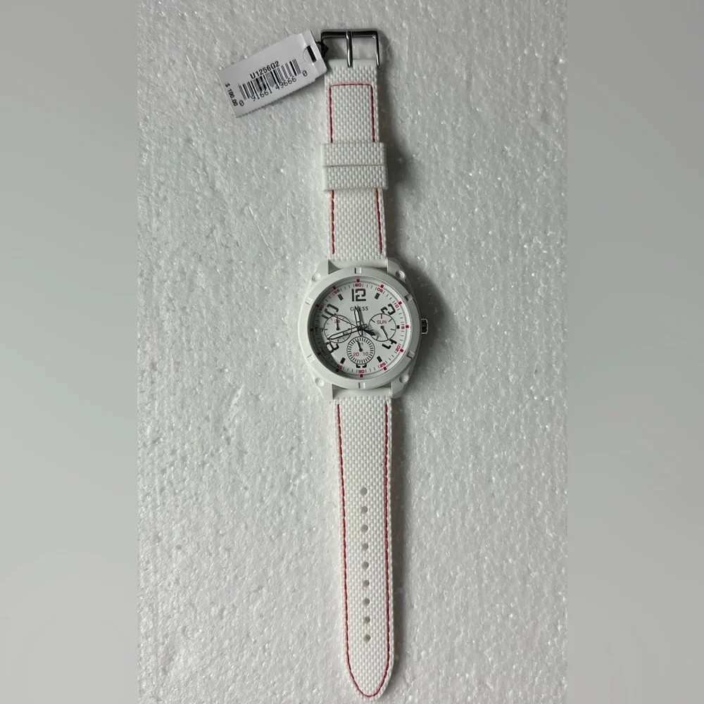 Guess Men's Watch‎ Multifunction W1256G2 Dash White Silicone Wristwatch NWOB.
